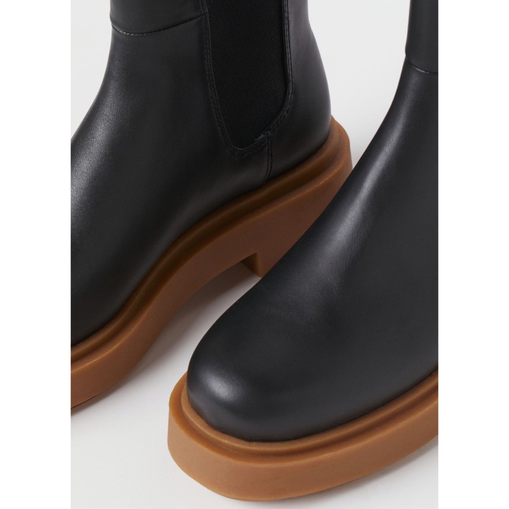 H&M Platform Chelsea Boot - Picture 7 of 16